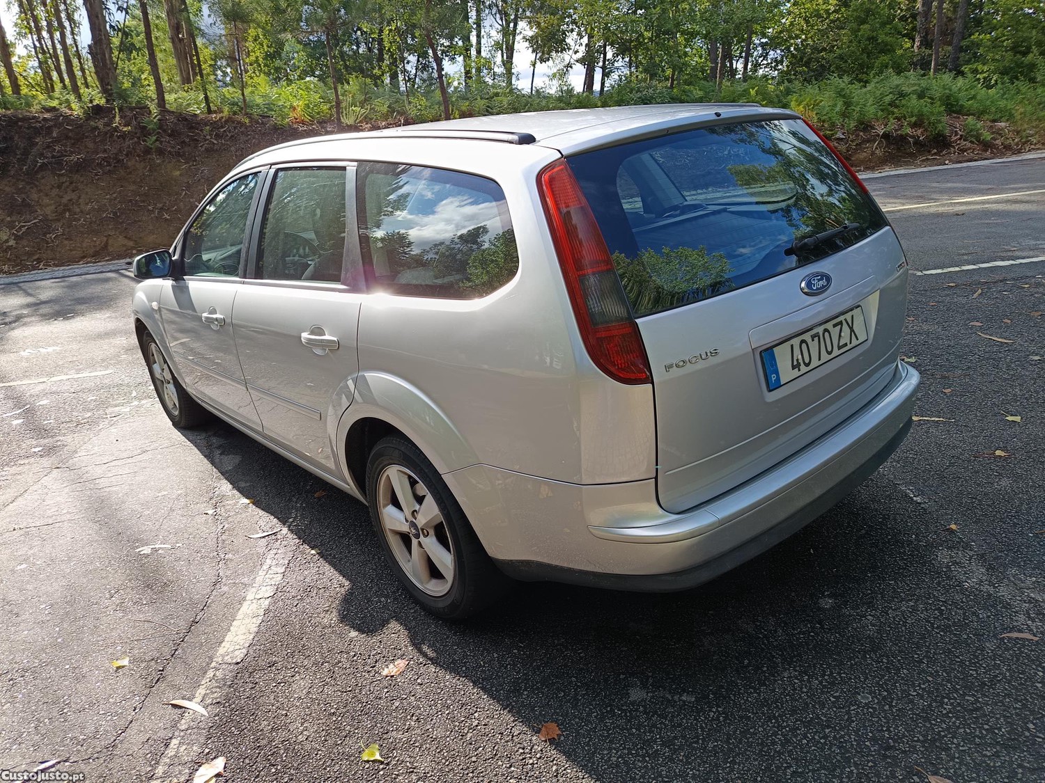 Ford Focus 1.6 TDCI SW — fotografia 9