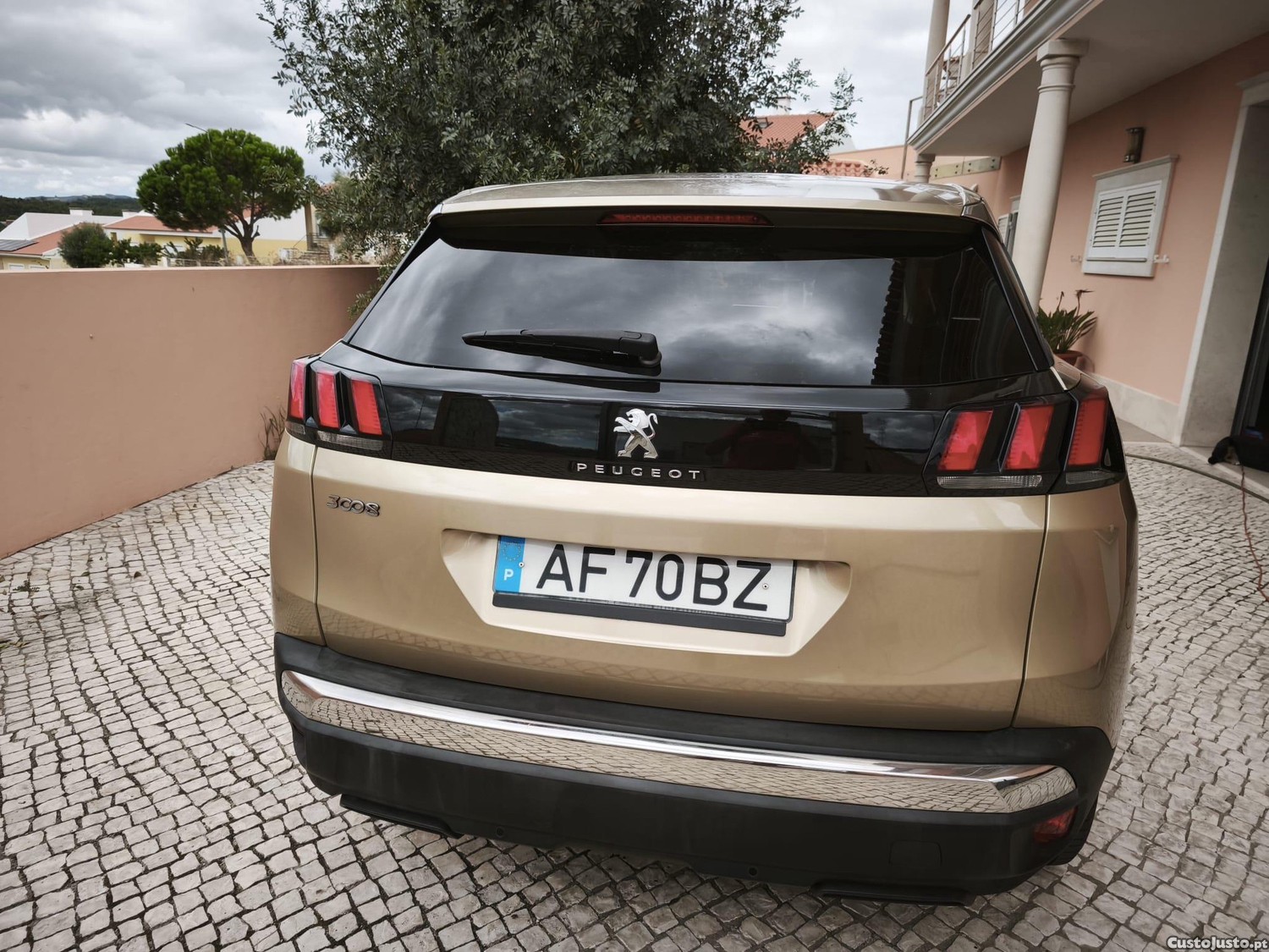 Peugeot 3008 1.6 — fotografia 2