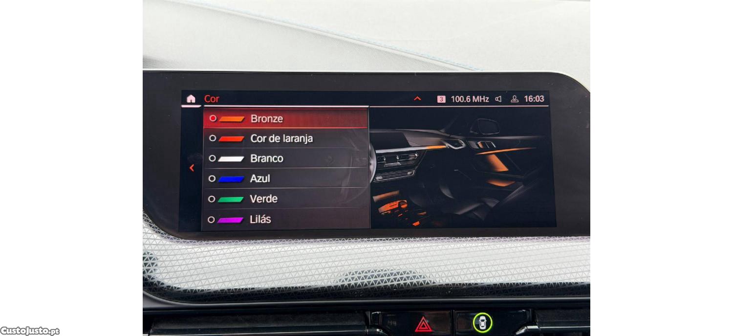 BMW 116 d Pack Desportivo M Auto — fotografia 5