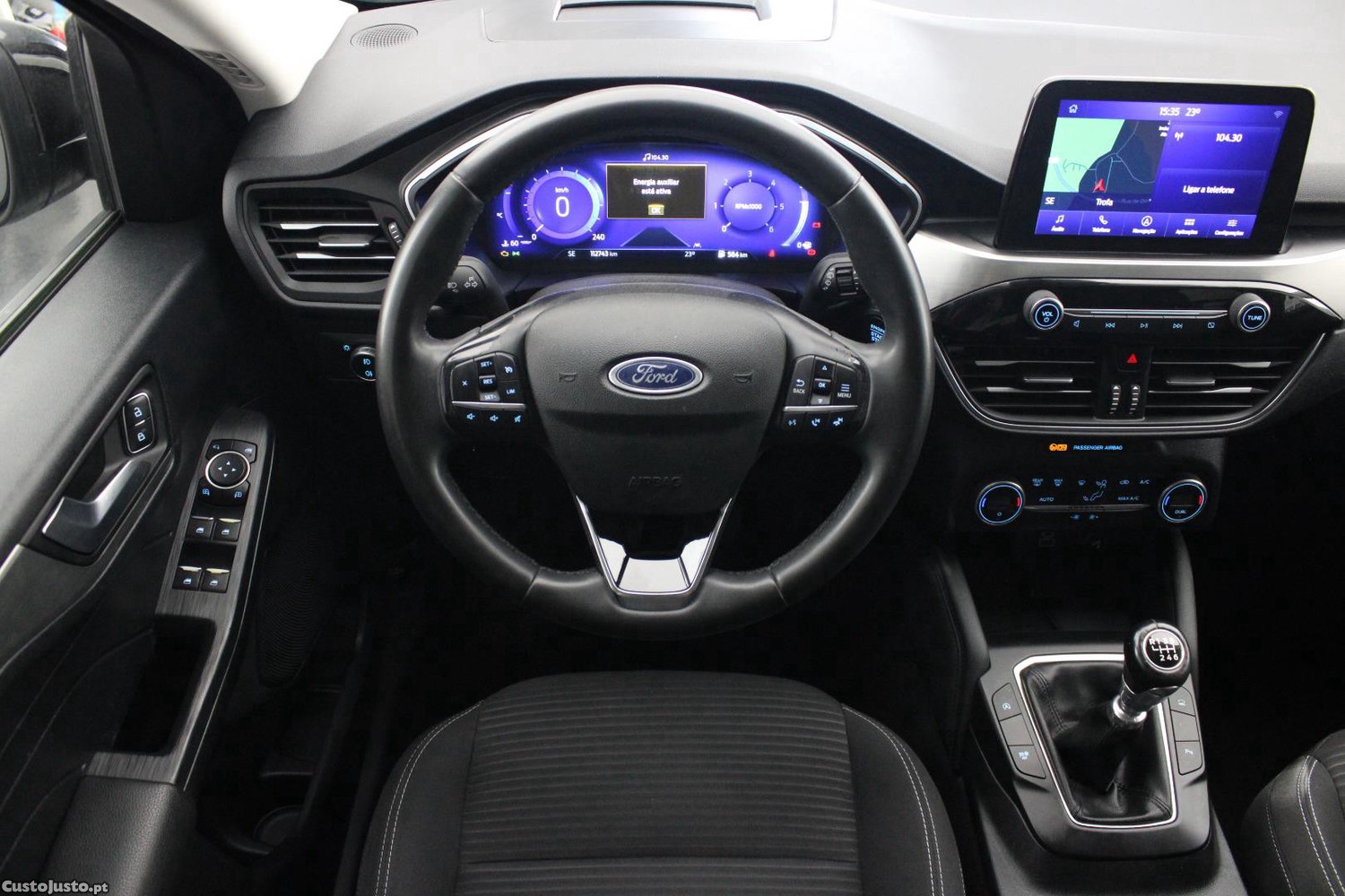 Ford Kuga 1.5 TDCI ECOBLUE TITANIUM — fotografia 26