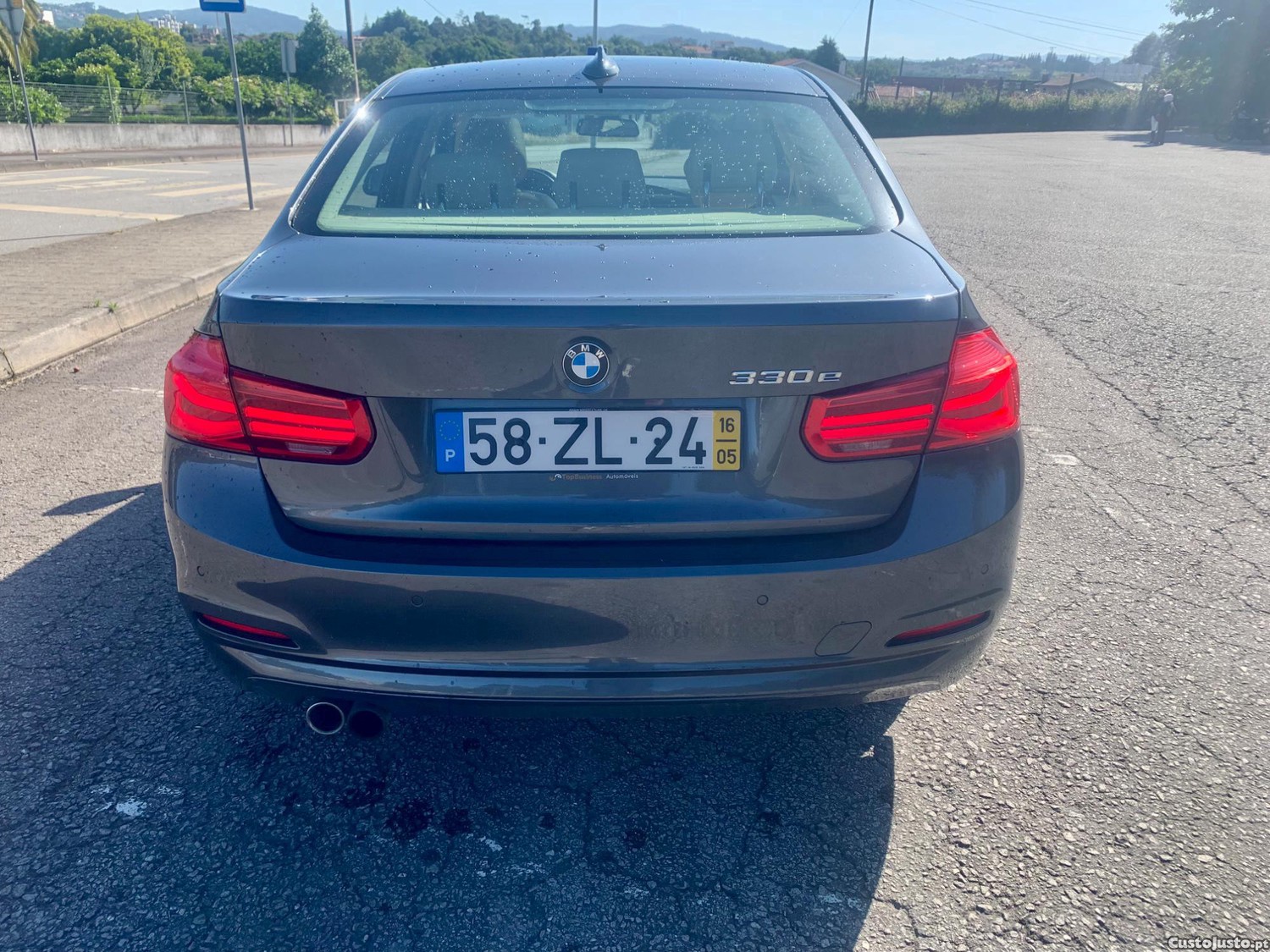 BMW 330 E — fotografia 2