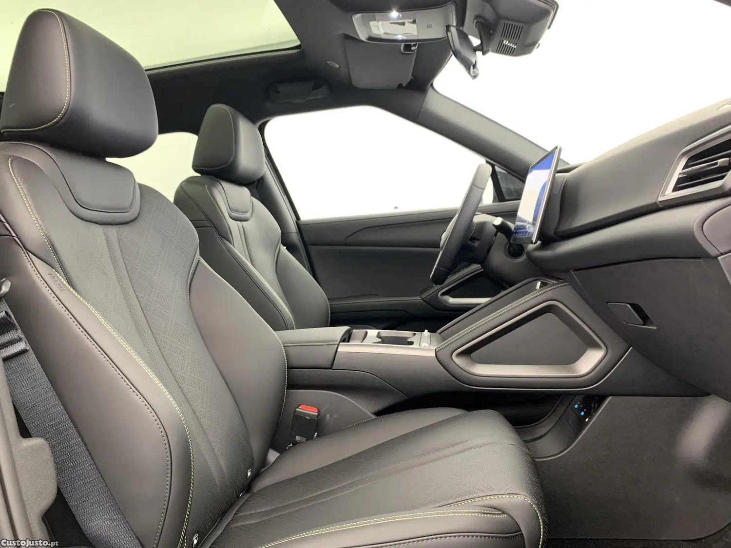 BYD Atto 3 1.5 DM-I BOOST — fotografia 10