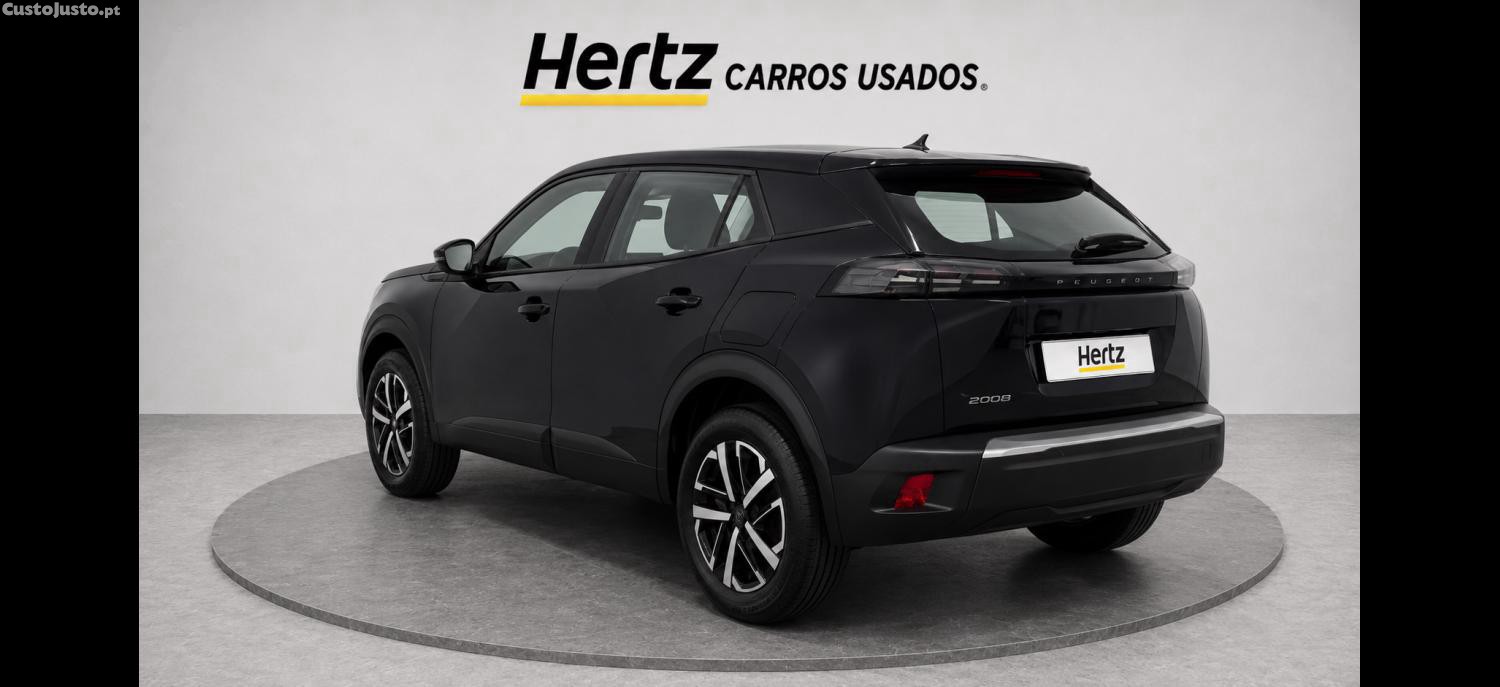 Peugeot 2008 PureTech Active 1.2 100cv — fotografia 5