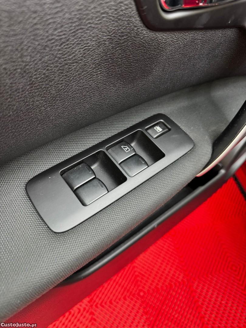 Nissan Qashqai 1.6 DCi DPF S&S tekna — fotografia 8