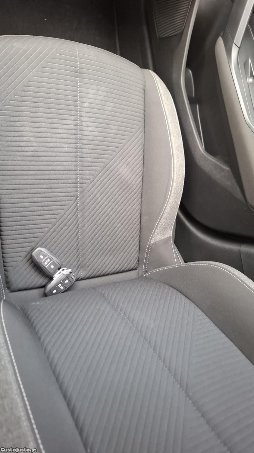 Peugeot 308 1.5 hdi — fotografia 5