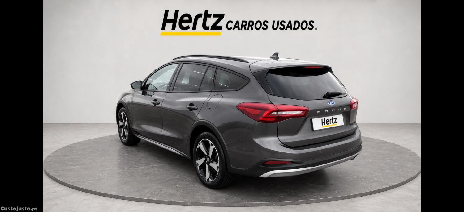 Ford Focus SW 1.0 EcoBoost MHEV Active X — fotografia 17