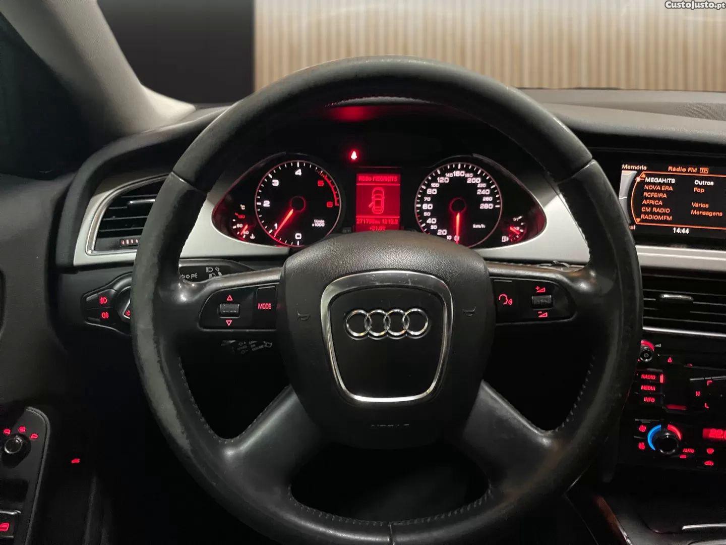 Audi A4 2.0 tdi business line advance — fotografia 13