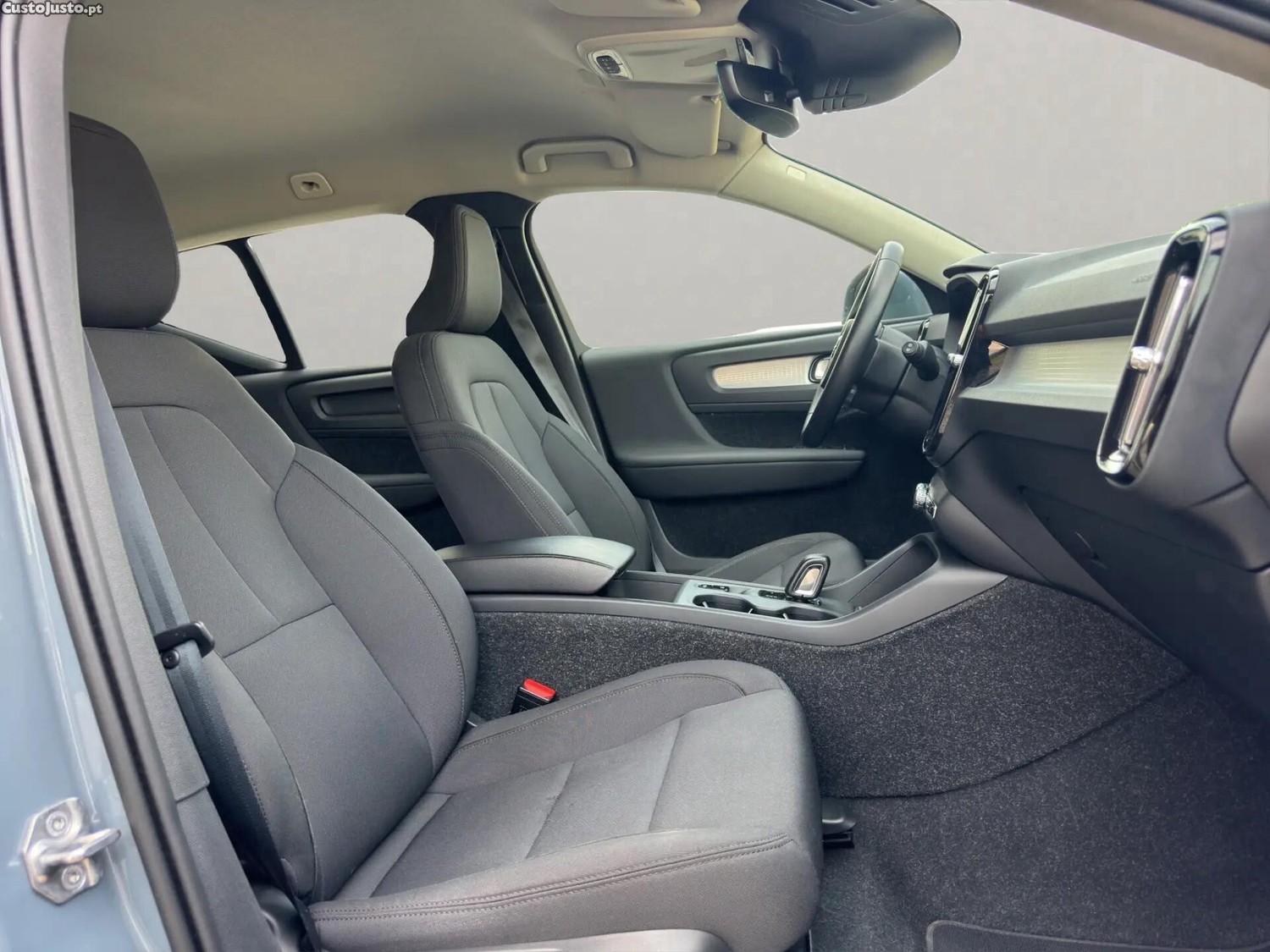 Volvo XC 40 1.5 T5 PHEV Inscription Expression — fotografia 5