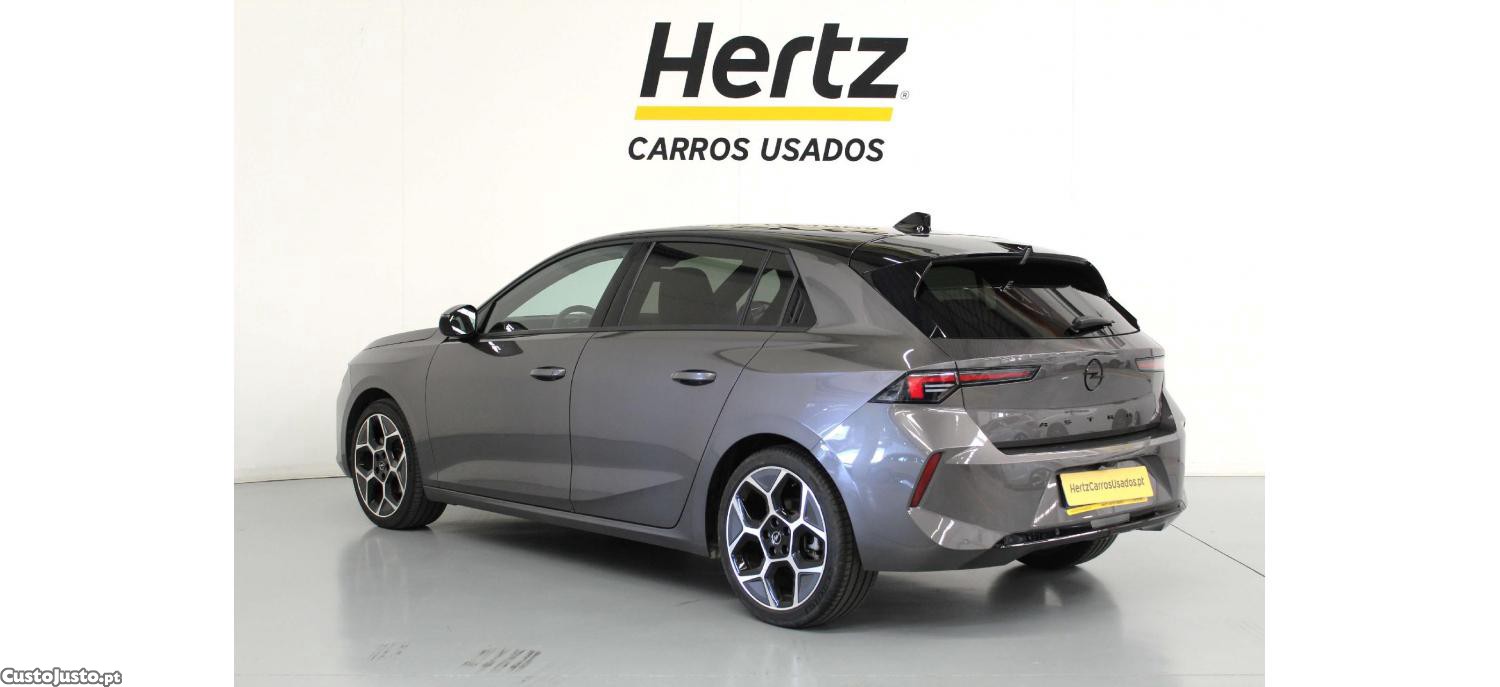 Opel Astra GS 1.2 T 130cv — fotografia 28