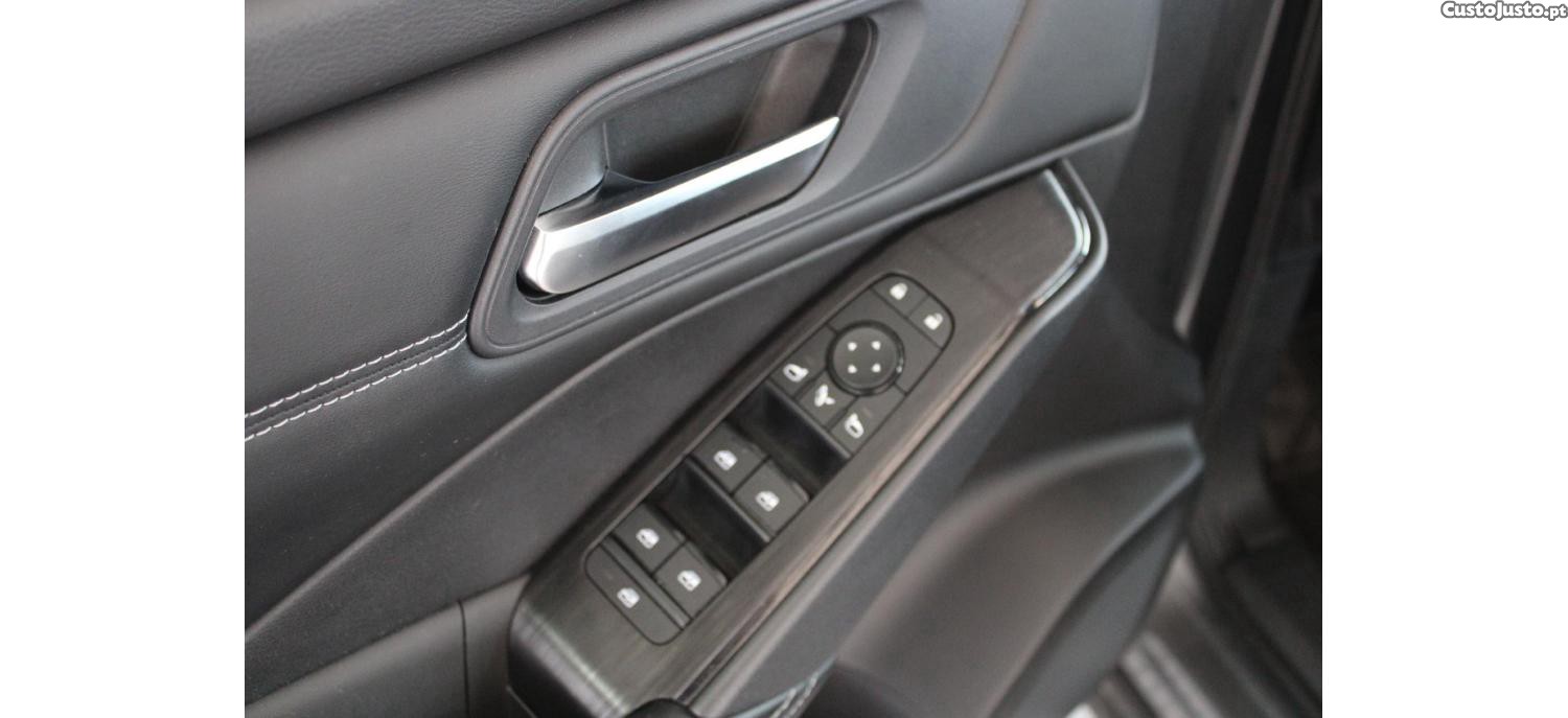 Nissan Qashqai Acenta 1.3 DIG-T 140cv Mhev — fotografia 18