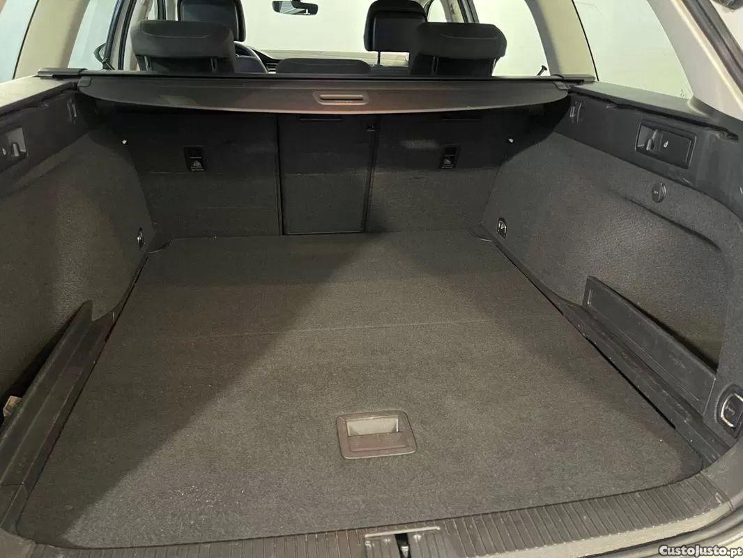 Volkswagen Passat 2.0 tdi elegance dsg — fotografia 3