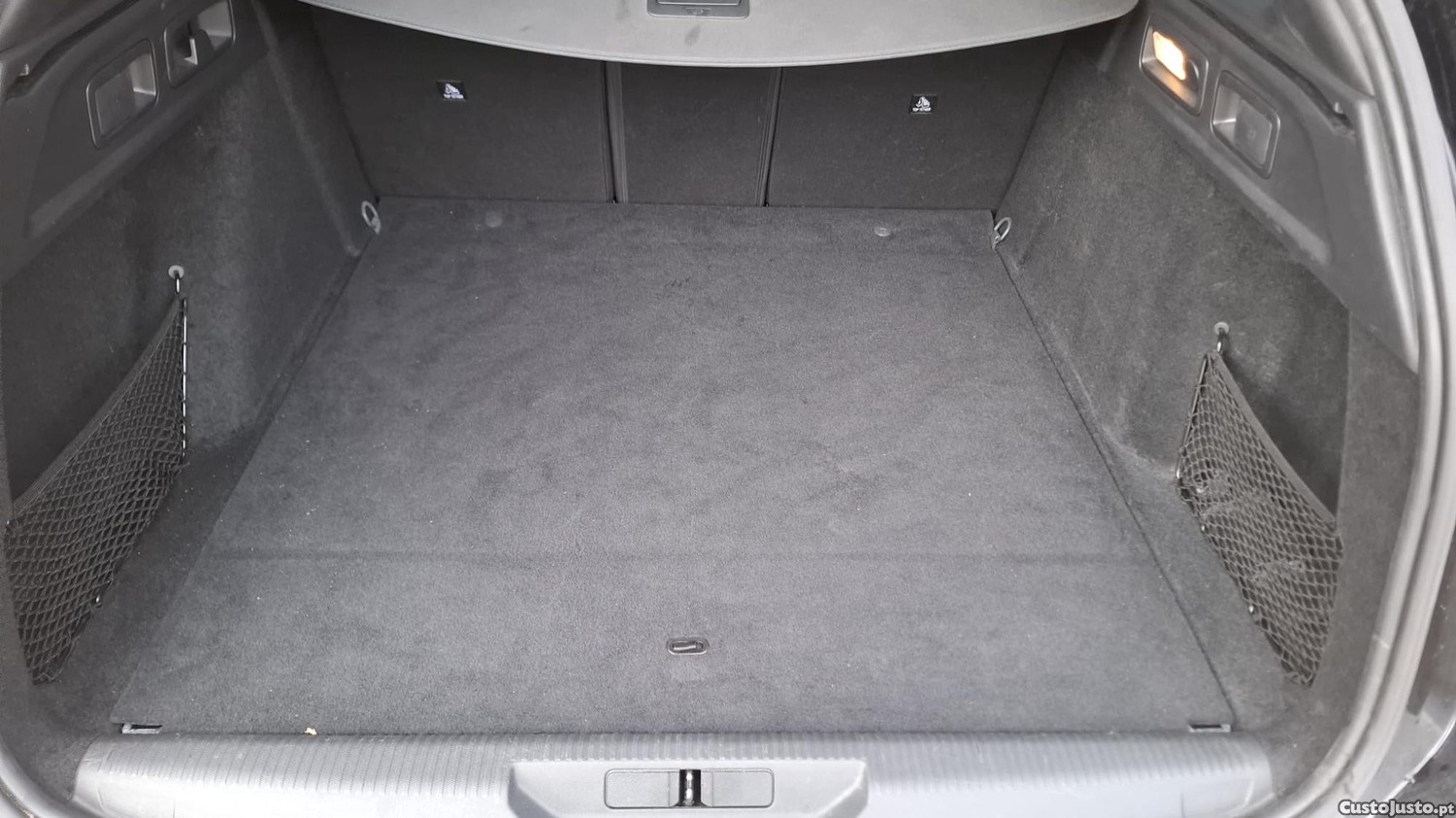Peugeot 308 1.5 hdi — fotografia 2