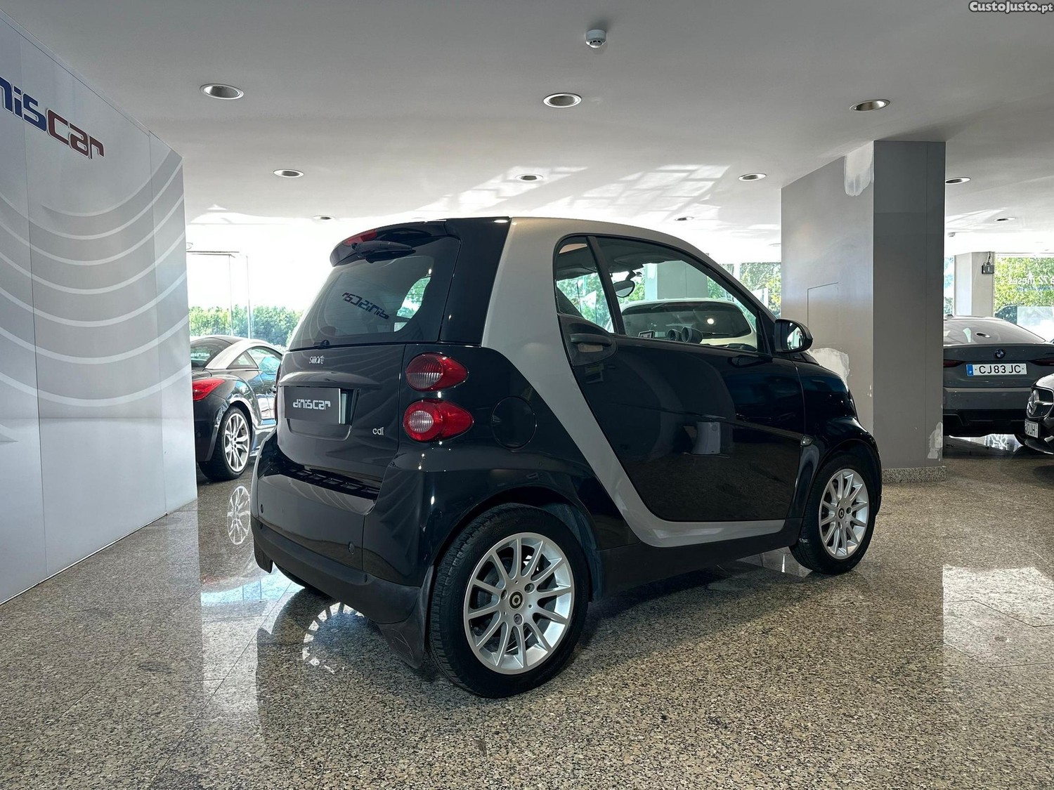 Smart Fortwo Coupé 0.8 cdi Passion 45 — fotografia 2