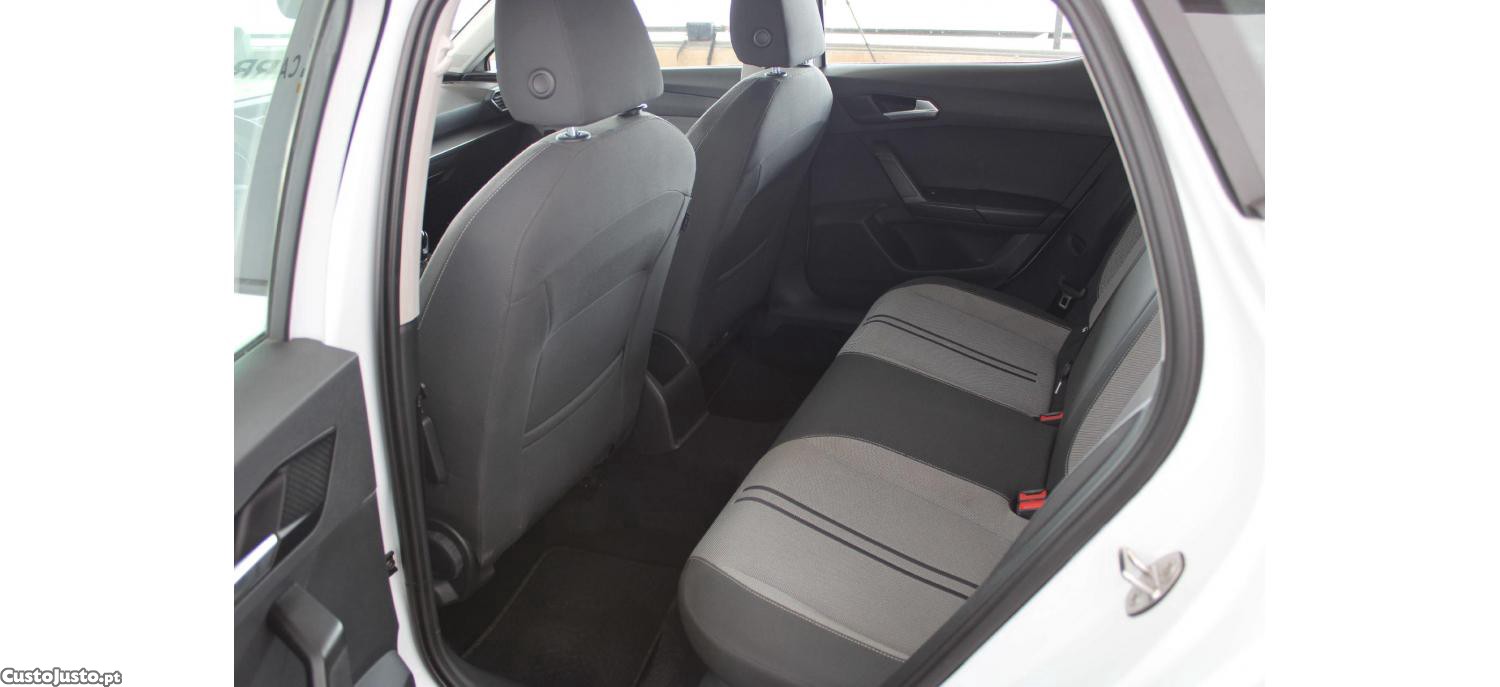 SEAT Leon 1.0 TSI Style 110cv — fotografia 2