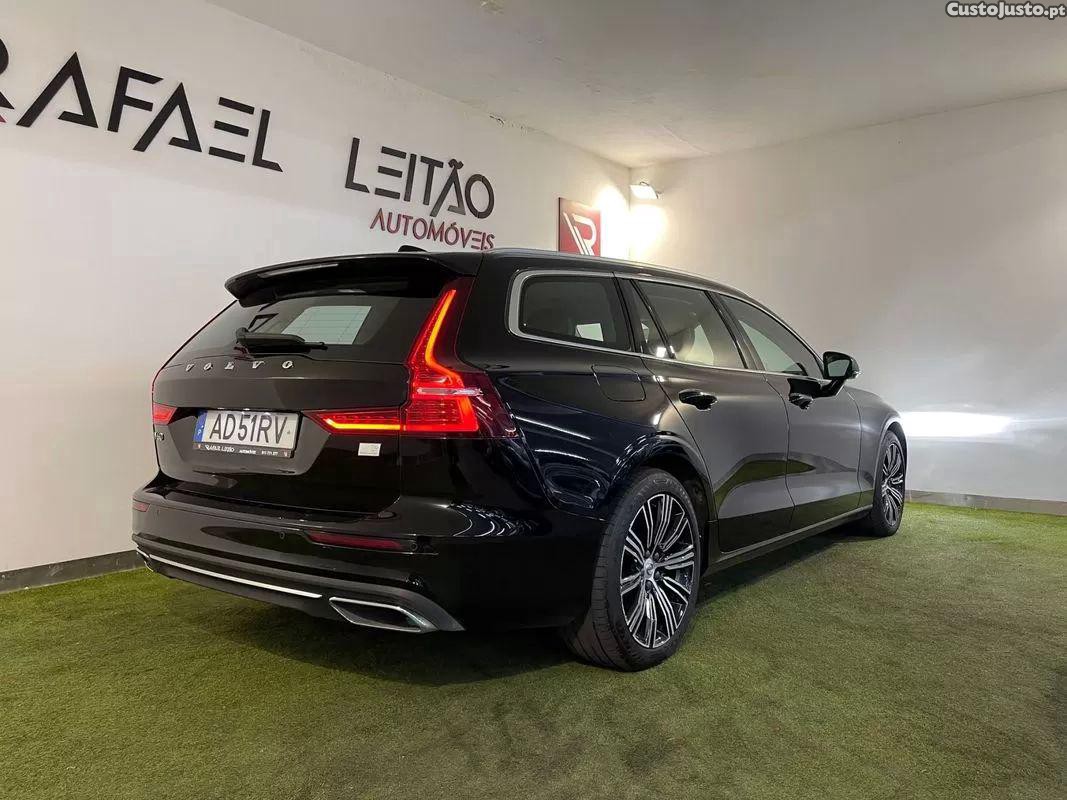 Volvo V60 2.0 t6 awd te inscription — fotografia 27