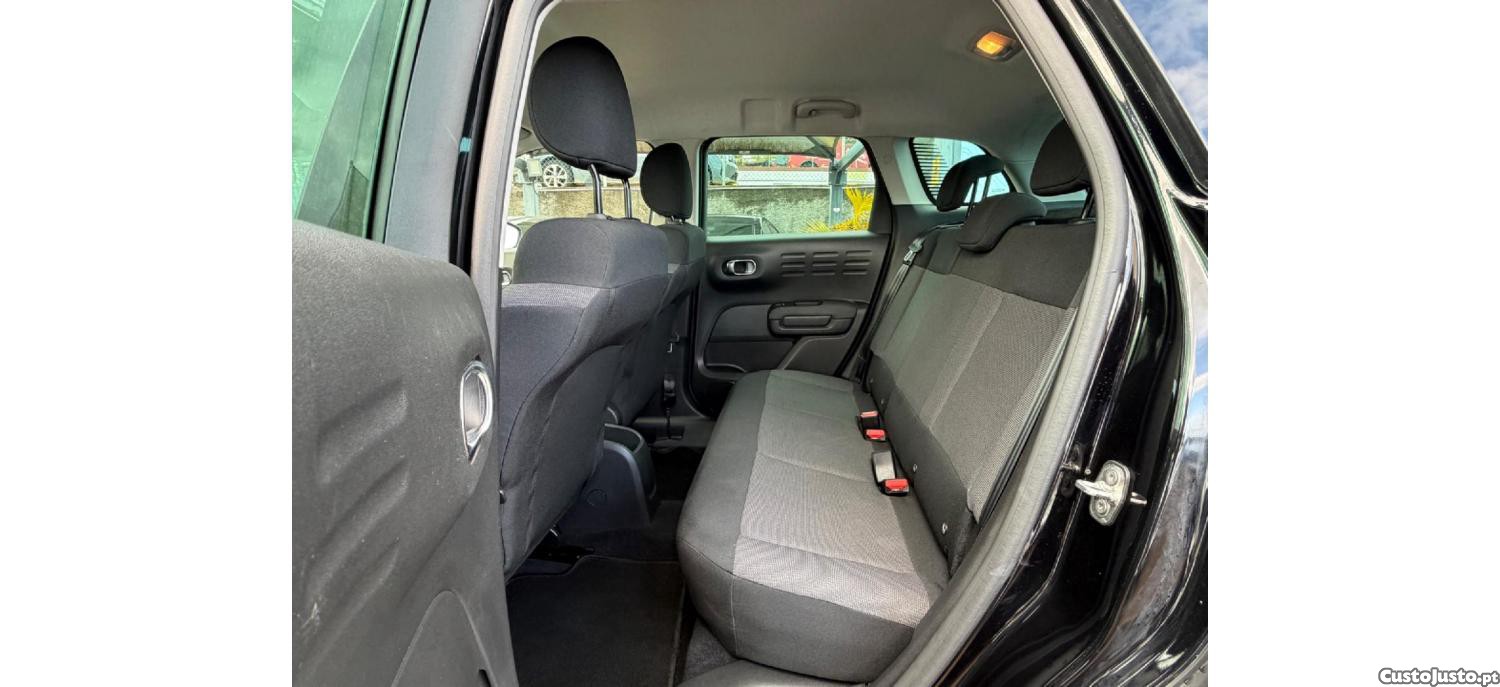 Citroën C3 PureTech Plus 1.2 110cv — fotografia 11