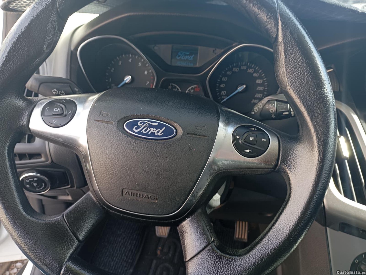 Ford Focus Fusion - 14 foto 4