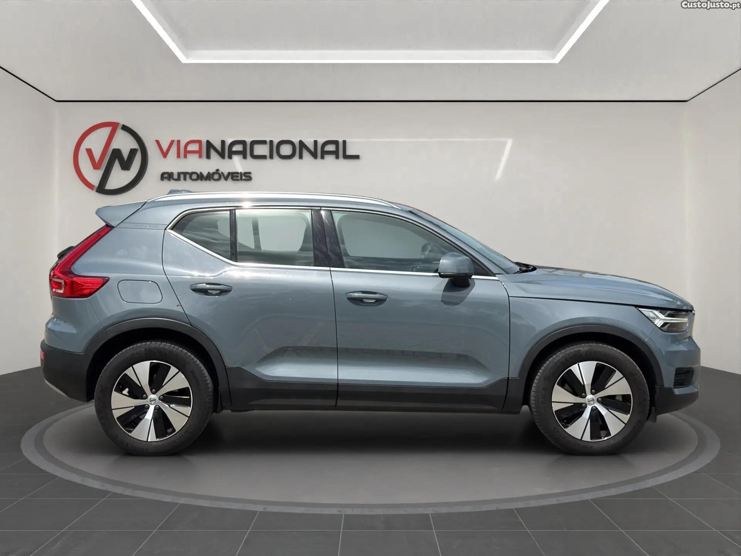 Volvo XC 40 1.5 T5 PHEV Inscription Expression — fotografia 12