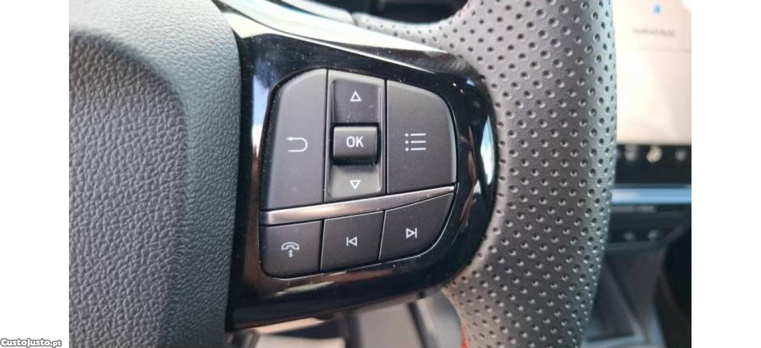 Ford Puma 1.0 EcoBoost mHEV ST-Line Aut. — fotografia 4