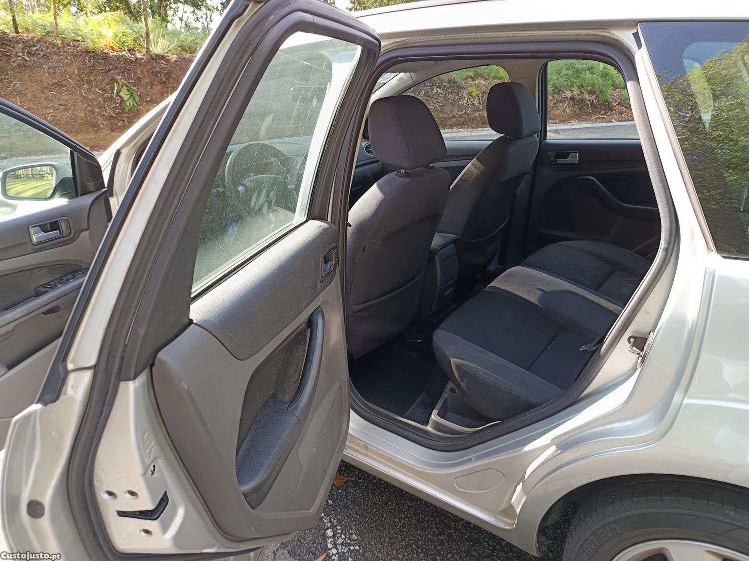 Ford Focus 1.6 TDCI SW — fotografia 6