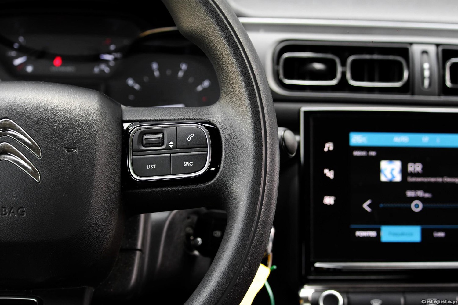 Citroën C3 1.2 PureTech C-Series — fotografia 7