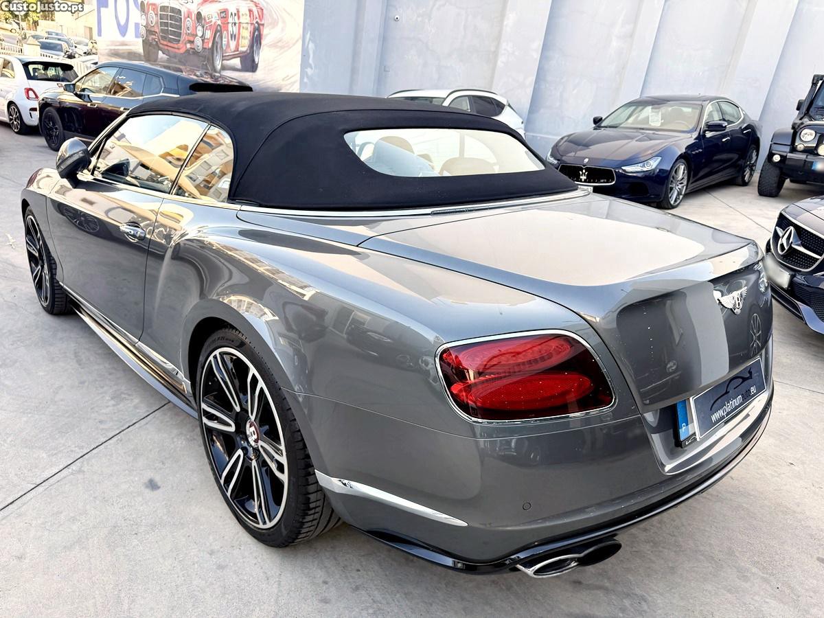 Bentley Continental GTC V8 S Cabrio - 15 foto 5