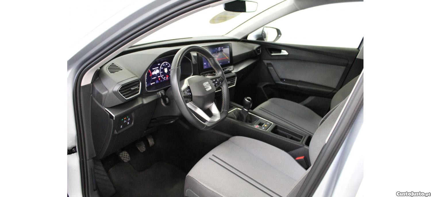 SEAT Leon 1.0 TSI Style 110cv — fotografia 16