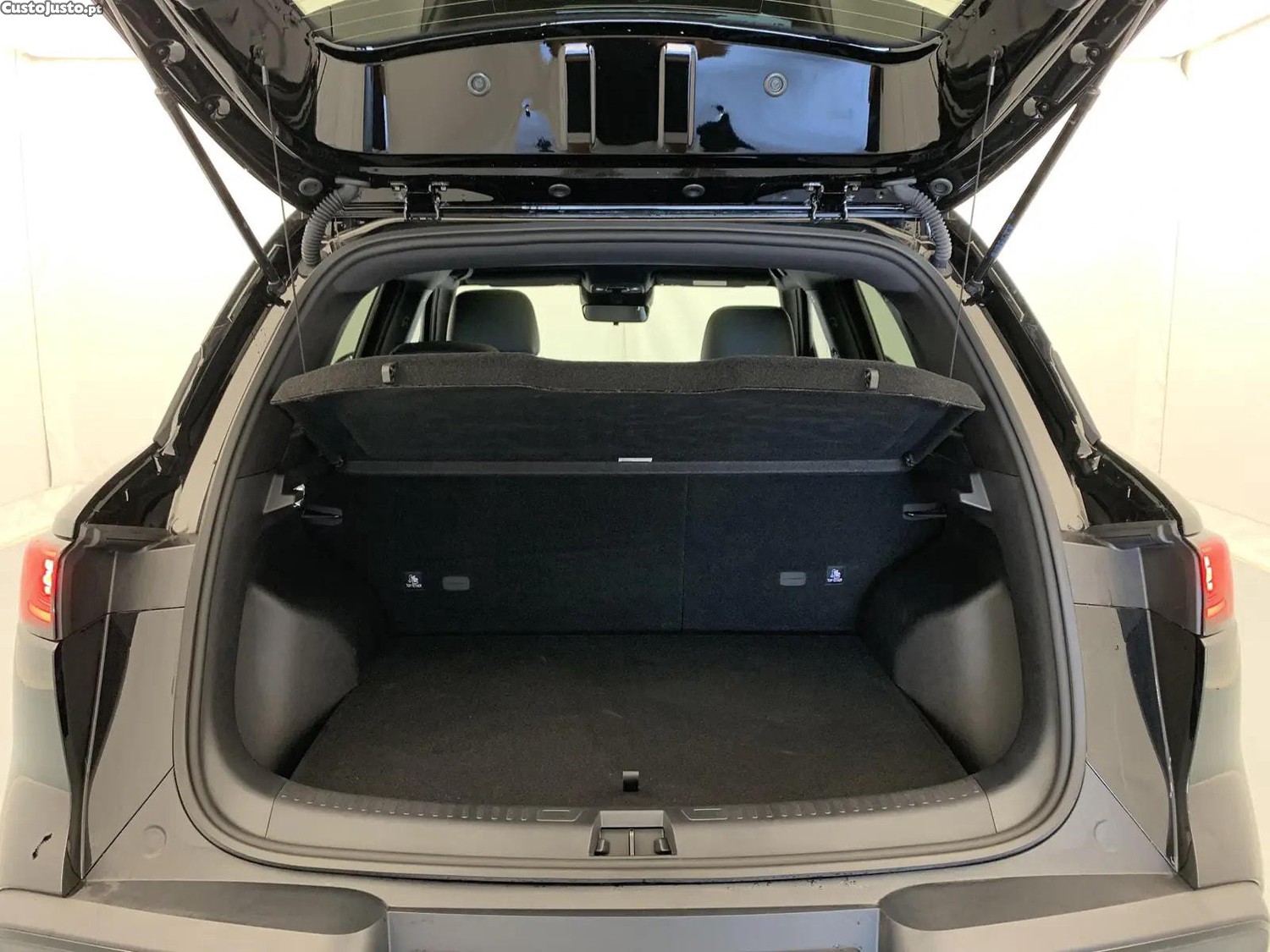 BYD Atto 3 1.5 DM-I BOOST — fotografia 8
