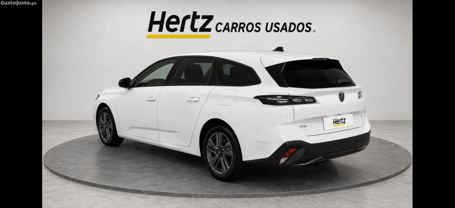 Peugeot 308 PureTech Active 1.2 130cv — fotografia 9