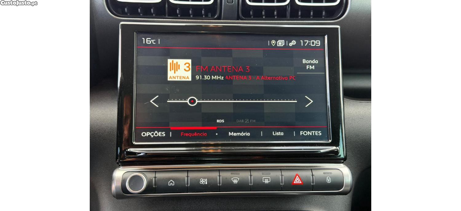 Citroën C3 PureTech Plus 1.2 110cv — fotografia 3