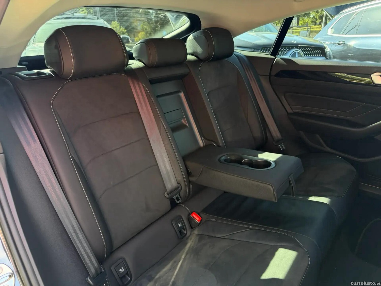 Volkswagen Arteon 2.0 TDI Elegance DSG — fotografia 14
