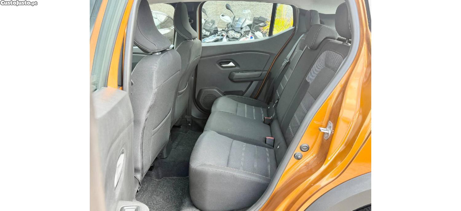 Dacia Sandero 1.0 Tce Expression — fotografia 10