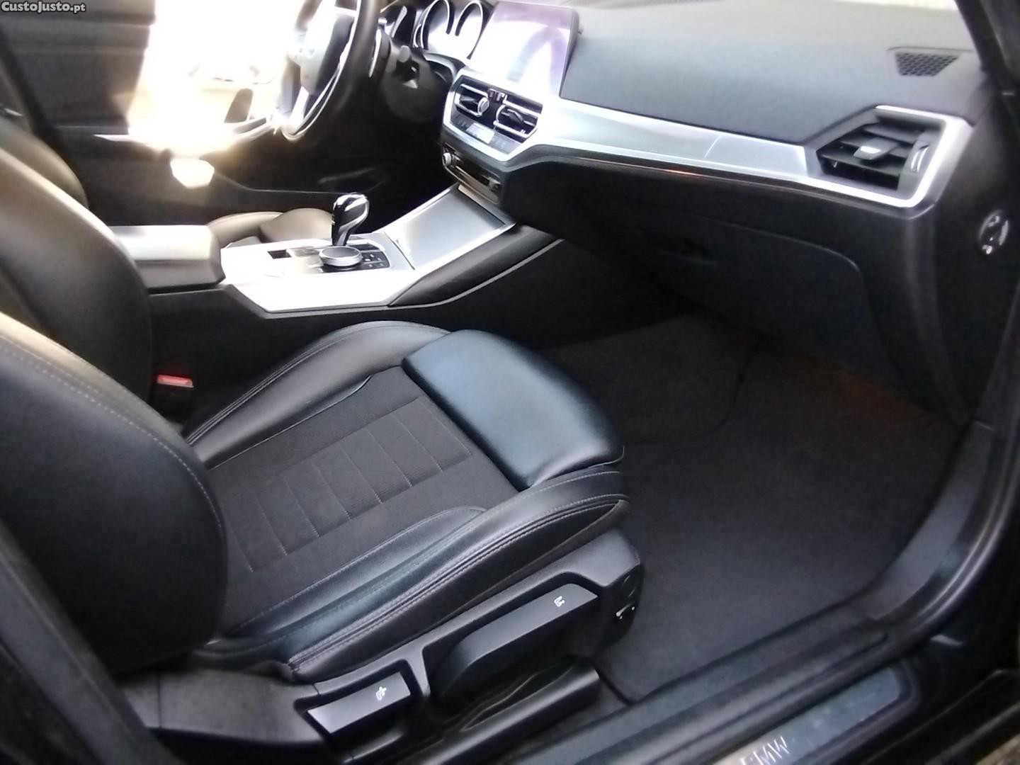 BMW 320 d Line Sport Auto — fotografia 4