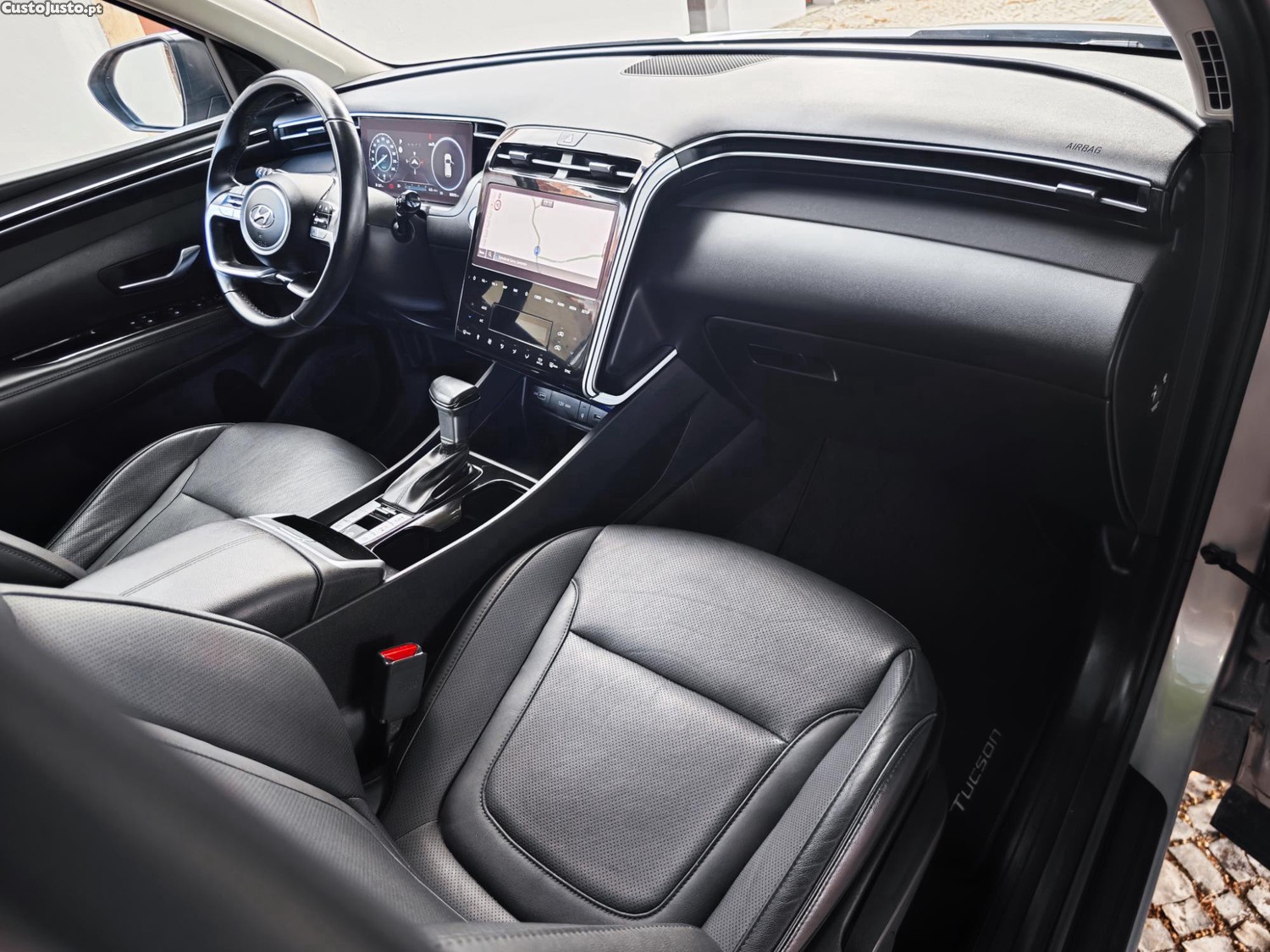 Hyundai Tucson 1.6 CRDI Vanguard DCT — fotografia 4