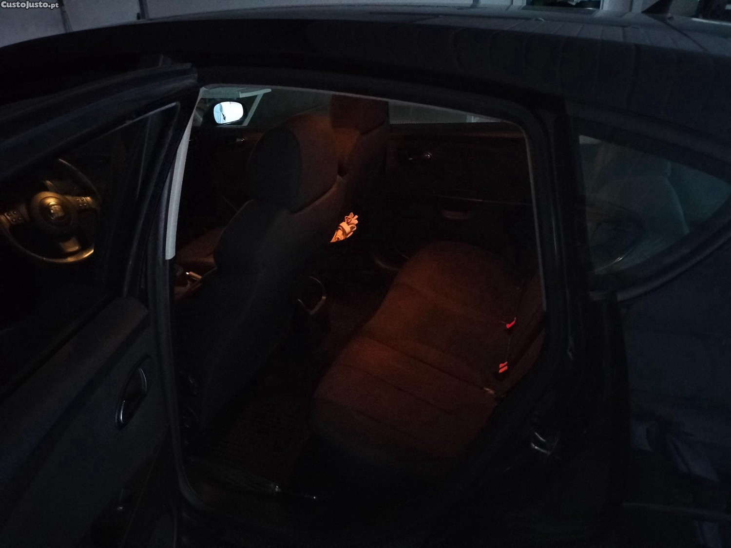 SEAT Leon TSI — fotografia 10