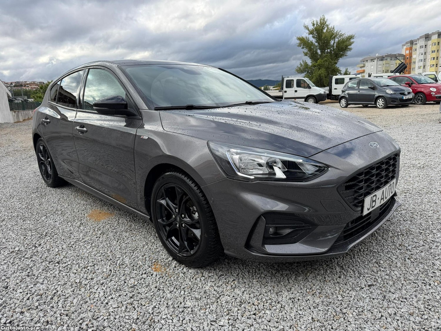 Ford Focus 1.0 EcoBoost Hybrid ST-LINE — fotografia 16