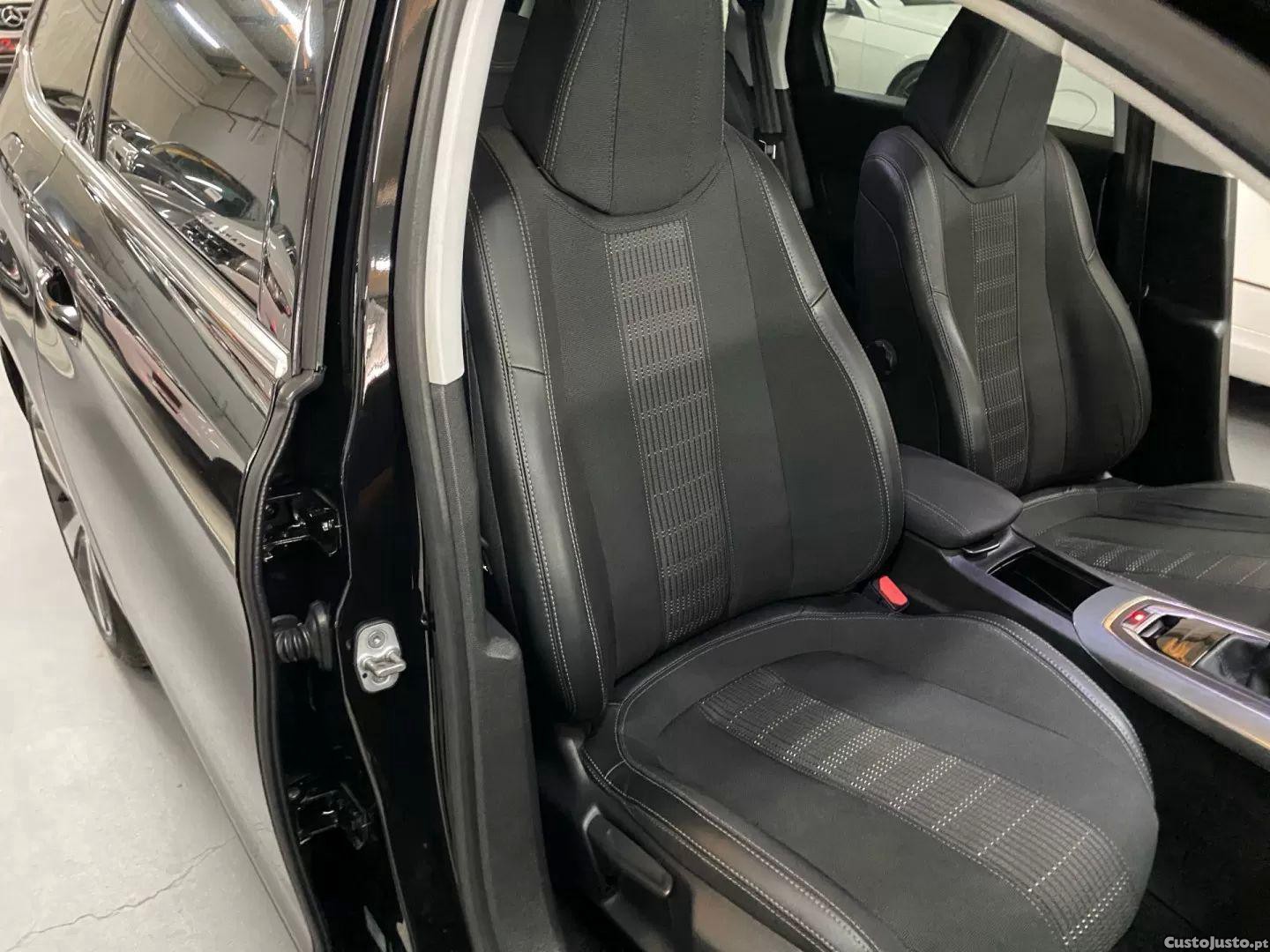Peugeot 308 1.2 puretech gt line — fotografia 3