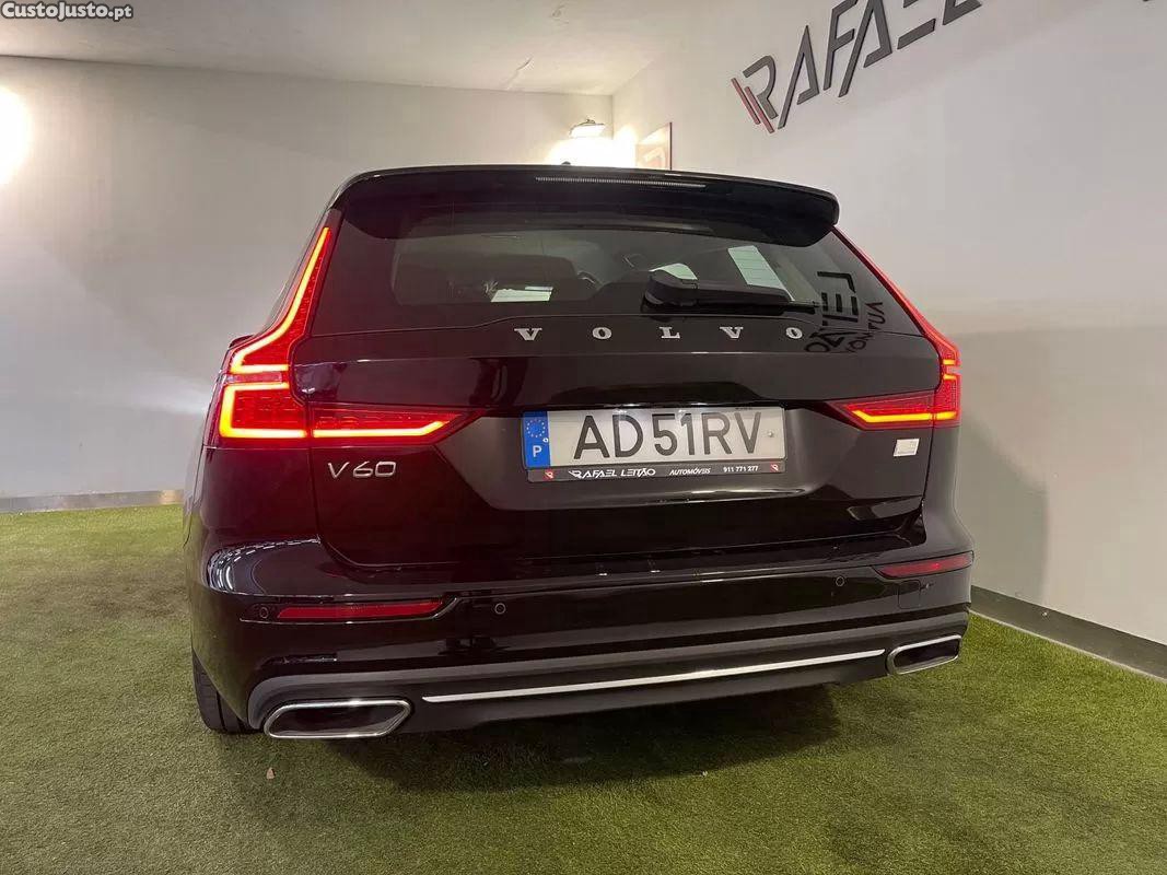Volvo V60 2.0 t6 awd te inscription — fotografia 26