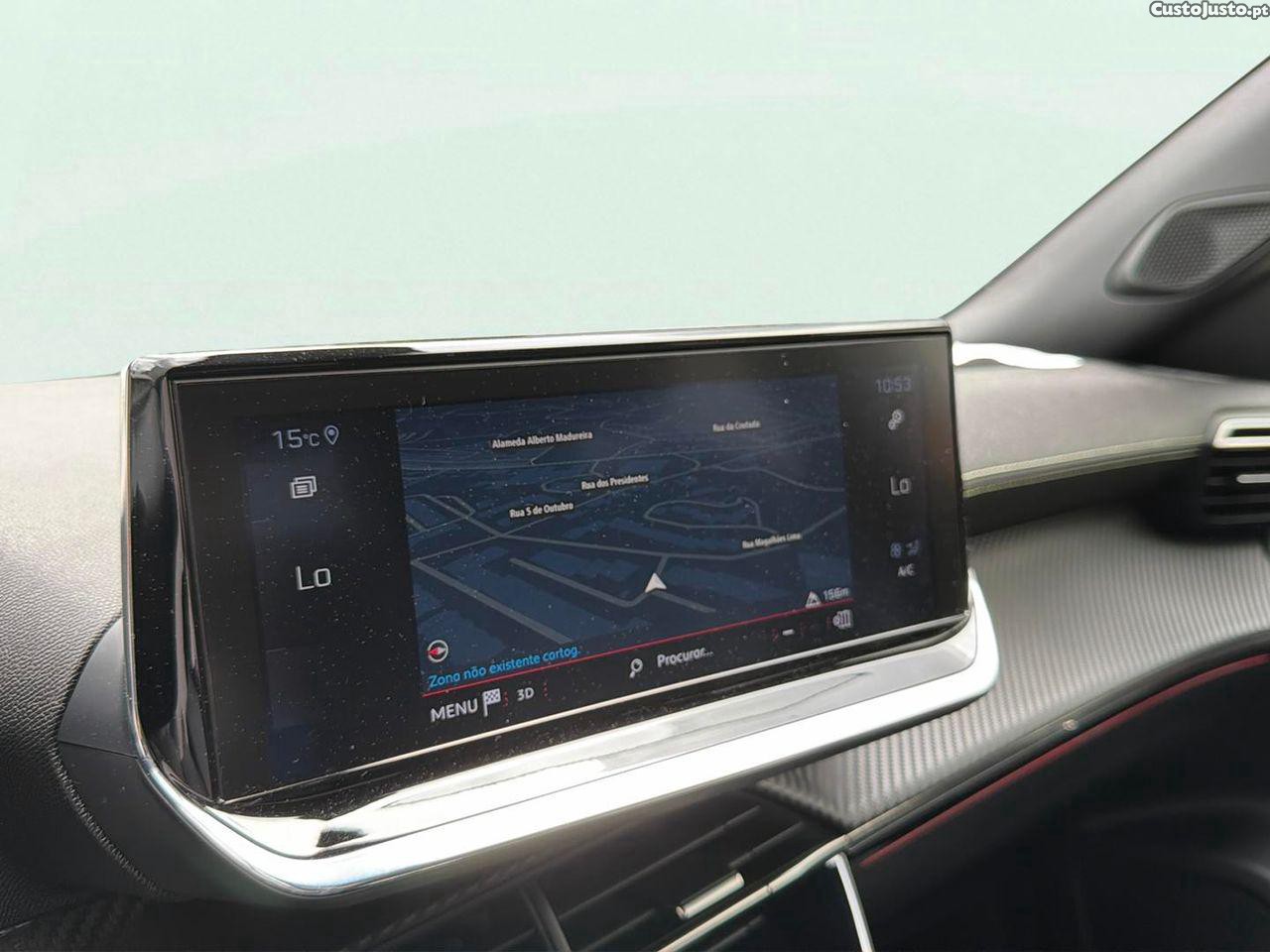 Peugeot 2008 1.2 PureTech GT Line — fotografia 12