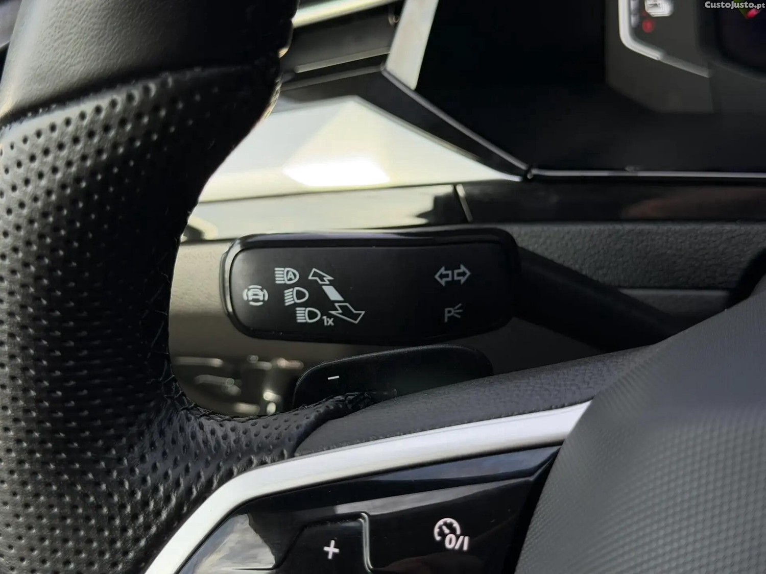 Volkswagen Arteon 1.4 TSI eHybrid Elegance — fotografia 3