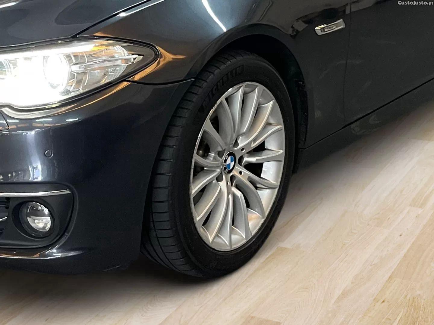 BMW 520 D line luxury auto — fotografia 16