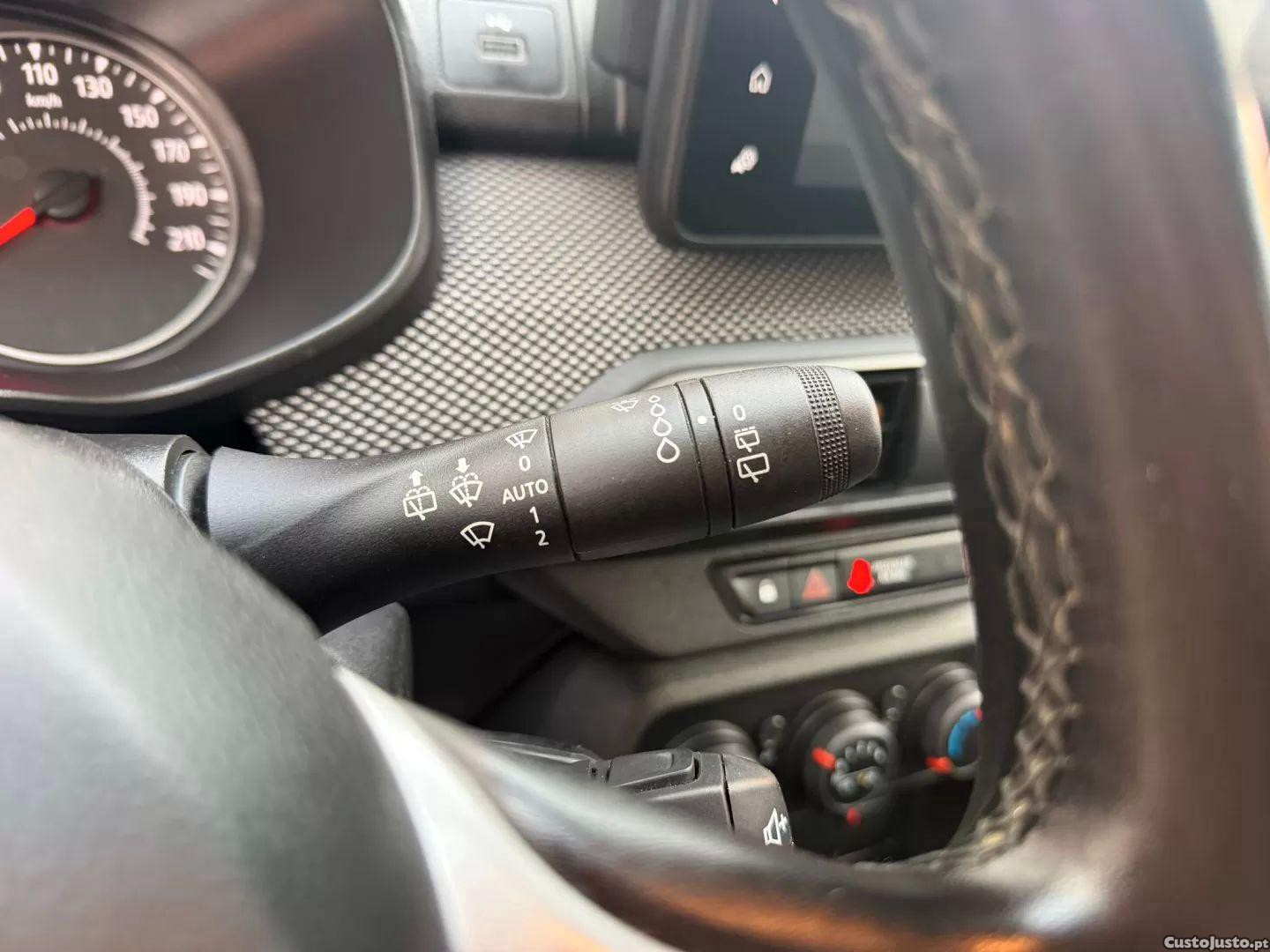 Dacia Sandero 1.0 tce essential — fotografia 8