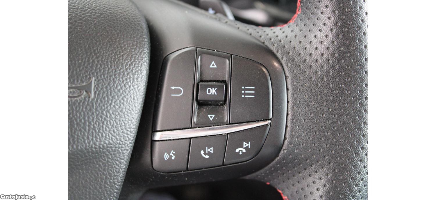 Ford Focus 1.0 EcoBoost 125cv MHEV ST-Line — fotografia 6
