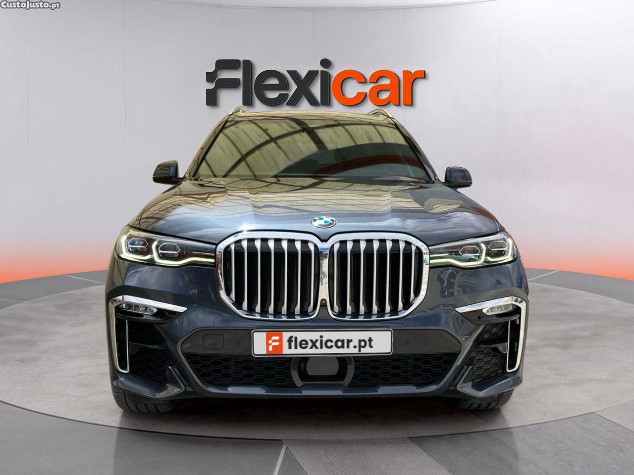 BMW X7 40 d xDrive Pack M — fotografia 21