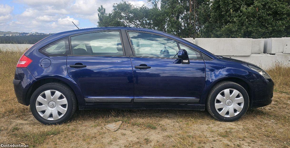 Citroën C4 1.6 HDi SX — fotografia 7
