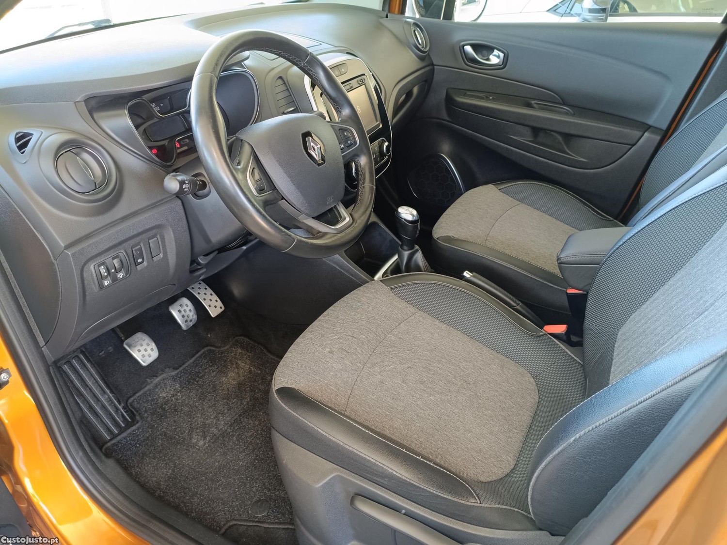 Renault Captur I Phase 2 0.9 TCe 90cv Energy Intens — fotografia 9