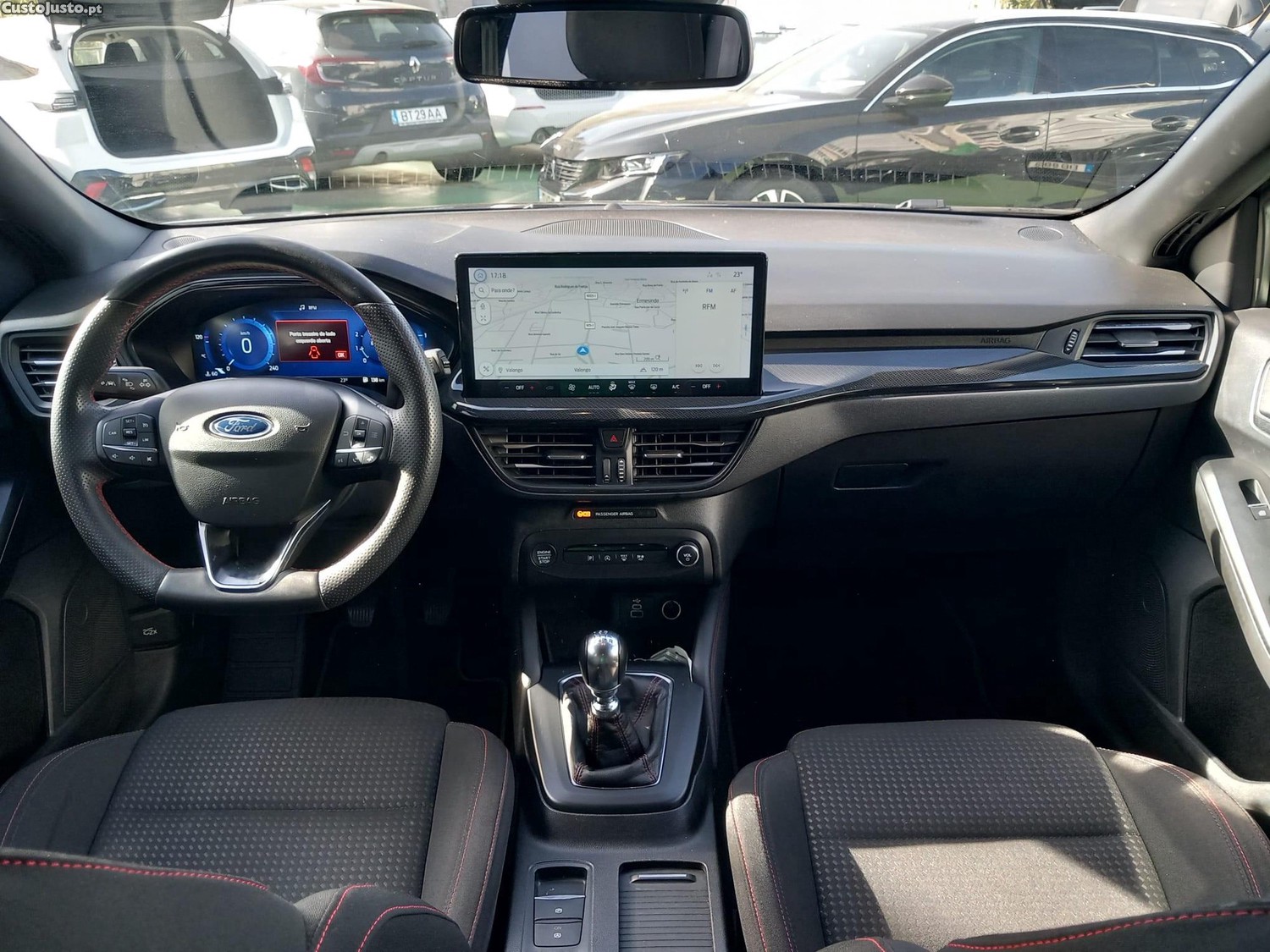 Ford Focus 1.0 EcoBoost MHEV ST-Line — fotografia 9