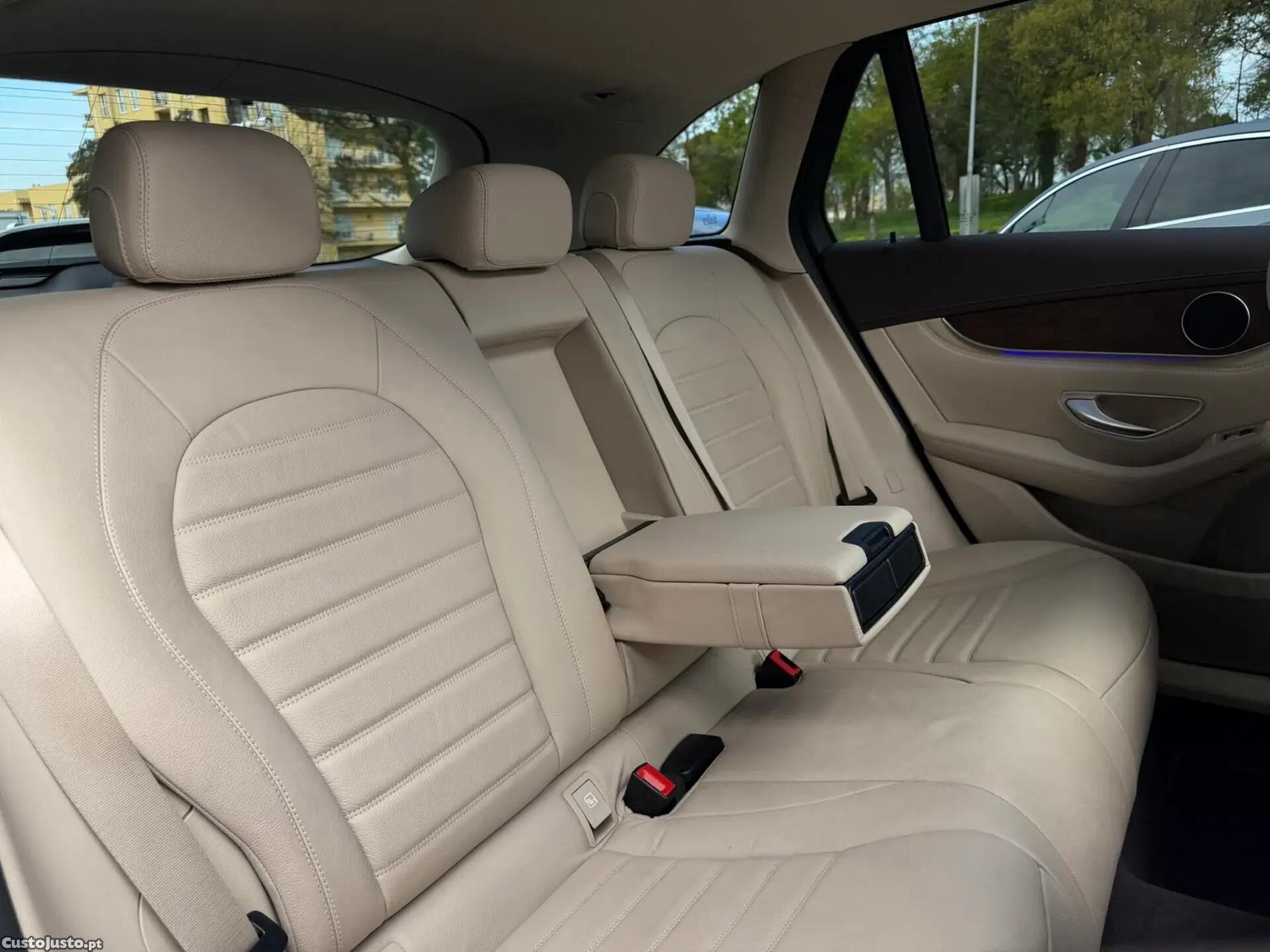 Mercedes-Benz GLC 300 de 4Matic — fotografia 6