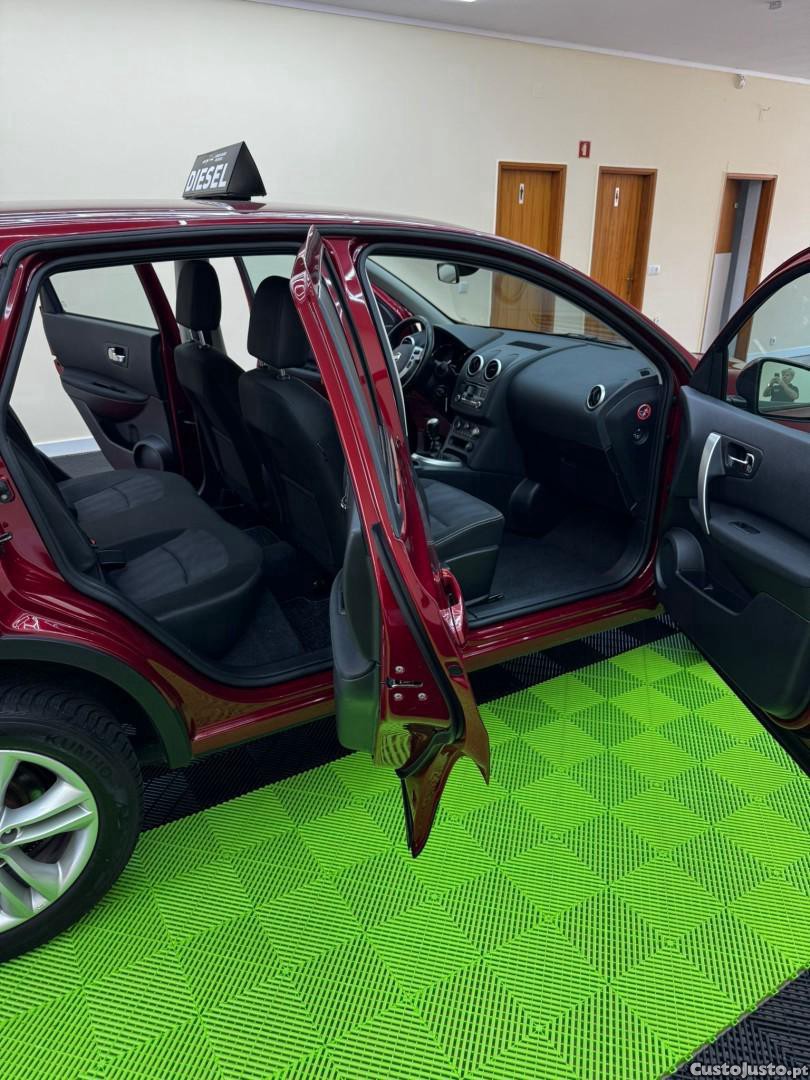 Nissan Qashqai 1.6 DCi DPF S&S tekna — fotografia 4