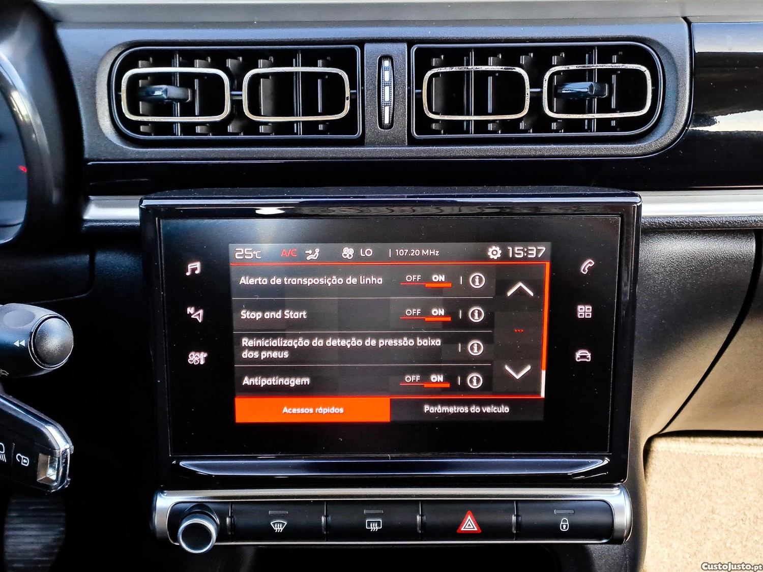Citroën C3 1.2 S&S SHINE 83CV GASOLINA 2022 — fotografia 10